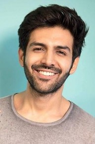 卡提克·亚利安