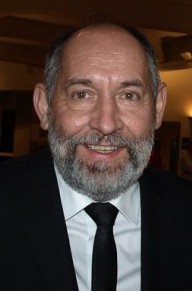 比涅尔·瓦勒斯