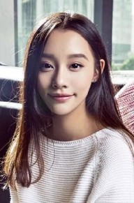 袁百梓卉
