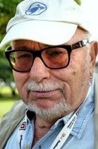 耶尔齐·霍夫曼